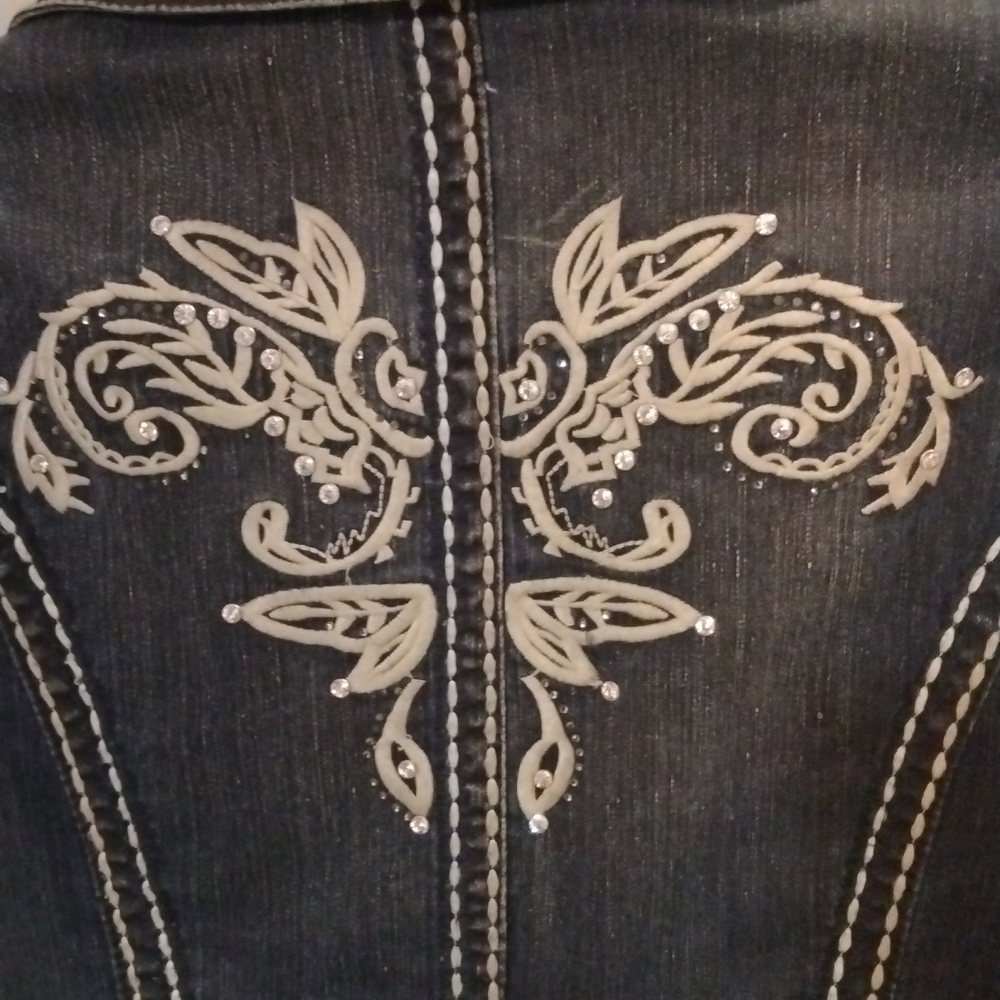 Zenim Denim knee length Denim Jacket with embroidery and rhinestones, size Med - Picture 3 of 9